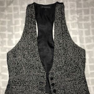 Women vest